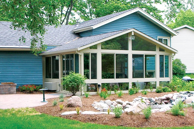 Four season sunroom addition